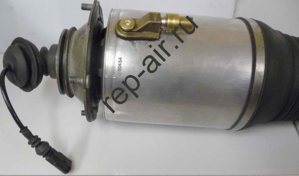 ������������ Audi A8 D3